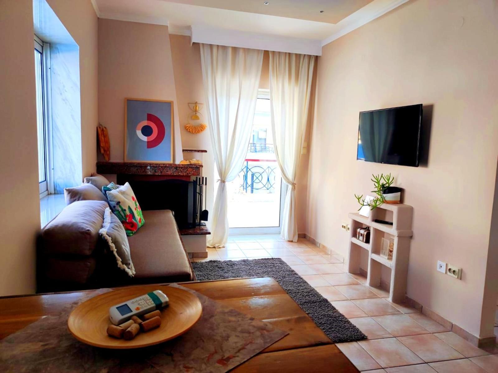Apartment Golden Sky 1 By Daniela *